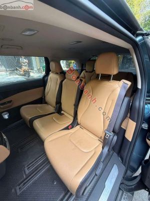 Xe Kia Carnival Luxury 2.2D 2022