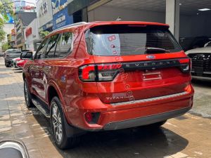 Xe Ford Everest Titanium 2.0L 4x2 AT 2022