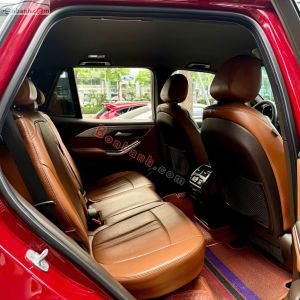 Xe VinFast Lux SA 2.0 Premium 2.0 AT 2021