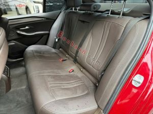 Xe VinFast Lux A 2.0 Base 2.0 AT 2021