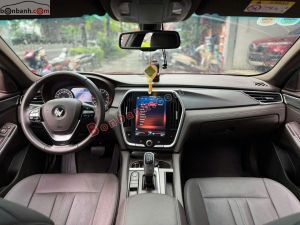 Xe VinFast Lux A 2.0 Base 2.0 AT 2021