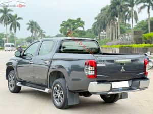 Xe Mitsubishi Triton 4x2 AT Mivec 2020