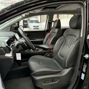 Xe Hyundai Custin Đặc Biệt 1.5T 2024