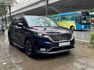 Xe Kia Carnival Signature 2.2D 2024