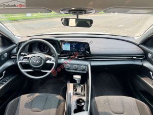 Xe Hyundai Elantra 1.6 AT Tiêu chuẩn 2023