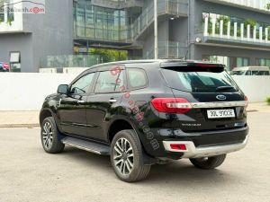 Xe Ford Everest Titanium 2.0L 4x2 AT 2022
