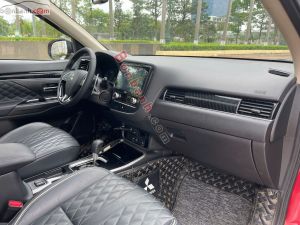 Xe Mitsubishi Outlander Premium 2.0 CVT 2022