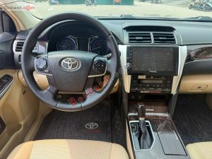 Xe Toyota Camry 2.0E 2019