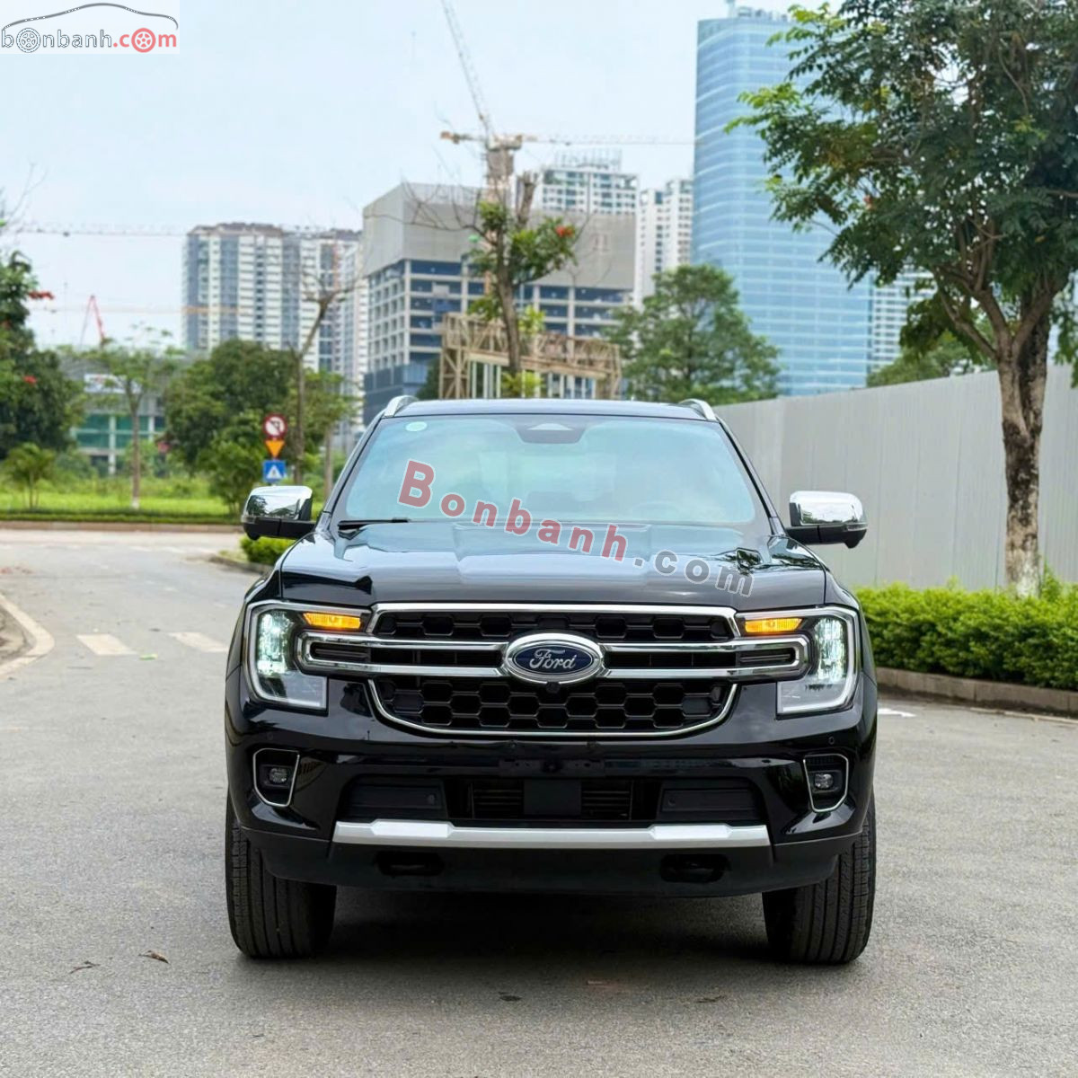 Ford Everest Titanium 2.0L 4x2 AT