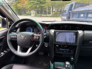 Xe Toyota Fortuner 2.4L 4x2 AT 2022