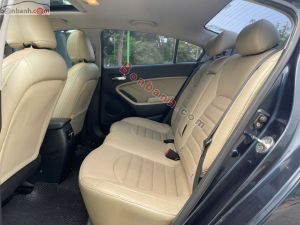 Xe Kia Cerato 1.6 AT 2018