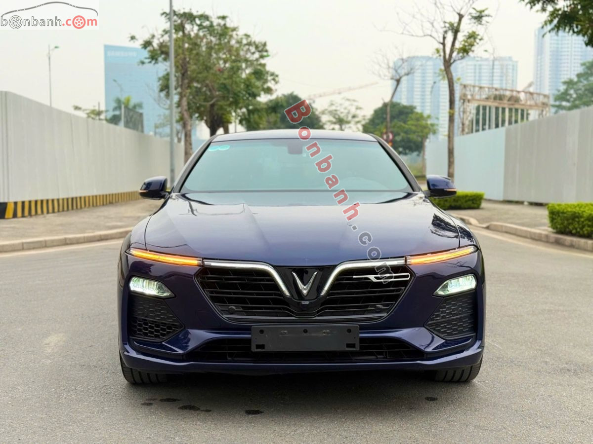 VinFast Lux A 2.0 Tiêu chuẩn