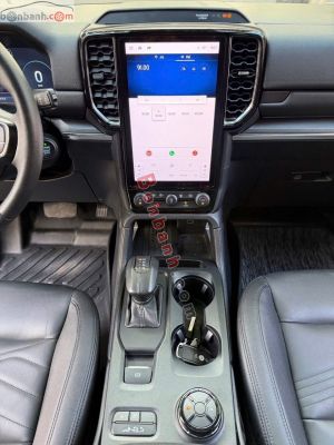 Xe Ford Everest Titanium Plus 2.0L 4x4 AT 2024