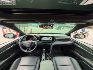 Xe Toyota Camry 2.0Q 2024