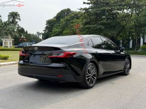 Xe Toyota Camry 2.0Q 2024